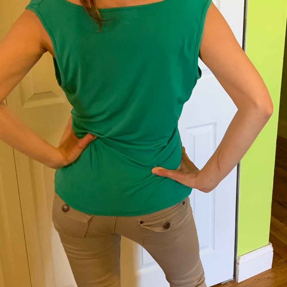 Top - Picture 2 of 4